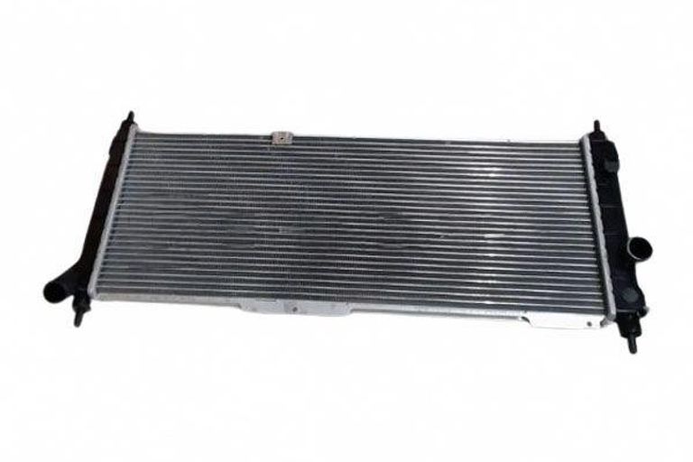Radiator 1300152 for CHEVROLET